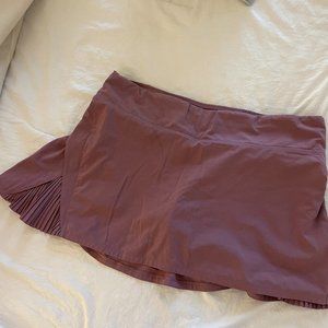 Lululemon Pleated Pace Rival Mid-Rise Skirt size 8